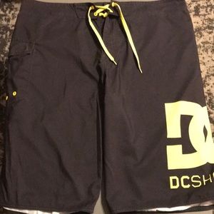 Board shorts excellent condition